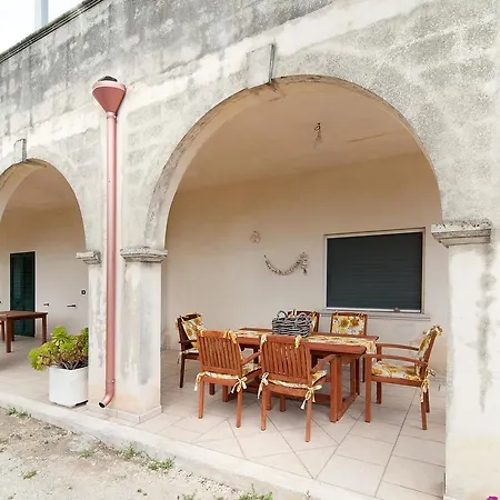 Otranto Apartment *